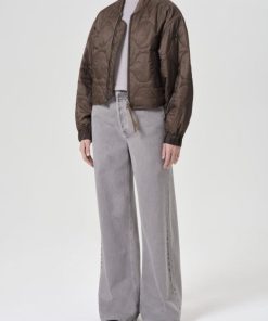 Theroamingcompany.shop0e572db3c4 4