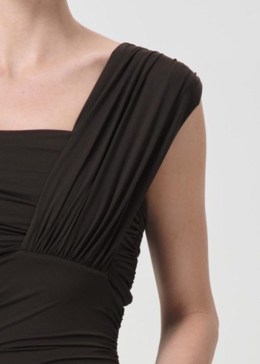 Theroamingcompany.shop30f9a9b075 4