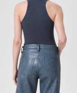 Theroamingcompany.shop51824b5ddb 2