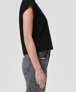 Theroamingcompany.shopc7fc4909b2 2