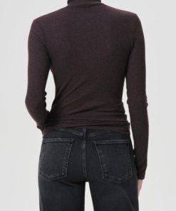 Theroamingcompany.shopce1d449b67 2
