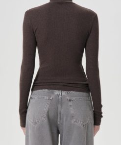 Theroamingcompany.shopd557faa1fb 3